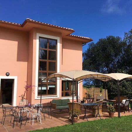 La Casa En El Camino Guest House Pendueles Ngoại thất bức ảnh